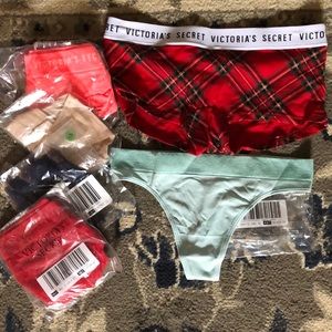 Women’s Victoria Secret